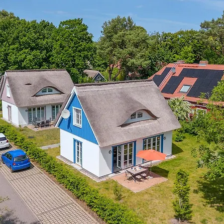 Ferienhaus Traumgarten Traumzeit Prerow